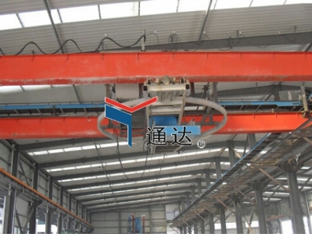 中儲(chǔ)糧鎮(zhèn)江糧油有限公司散料散粕裝車系統(tǒng)——橋式堆包機(jī)